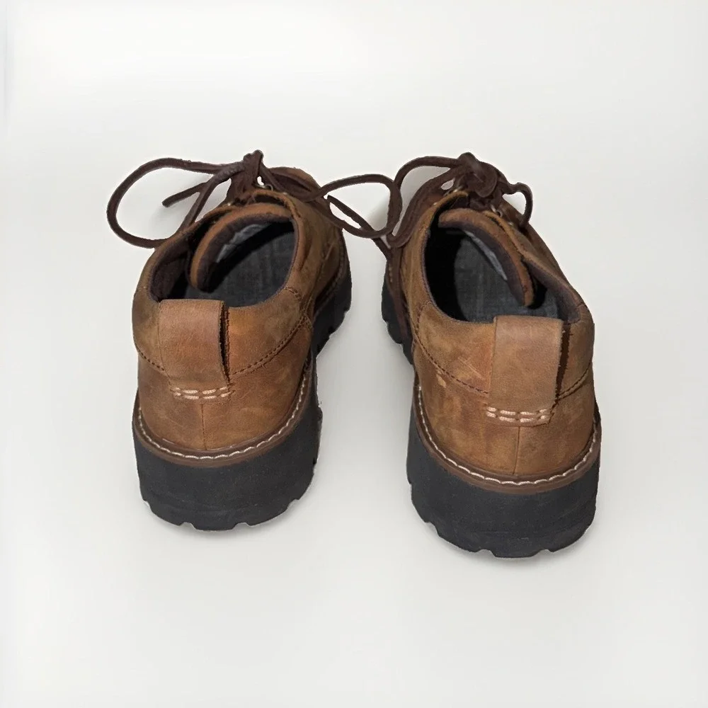 Sperry sophisticated take