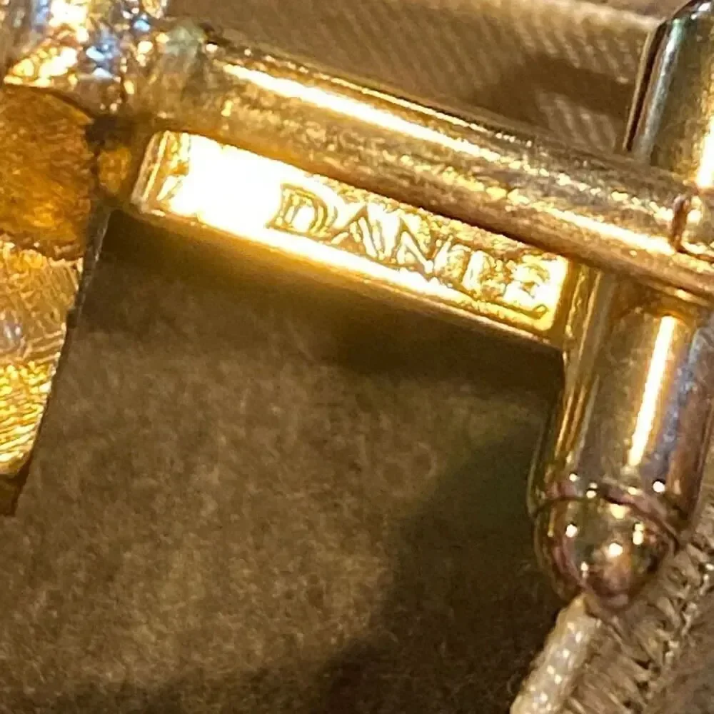 No Brand cuff links