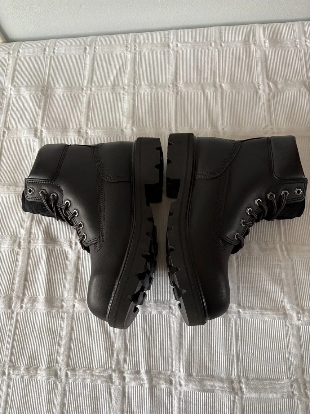 Timberland sturdy leather