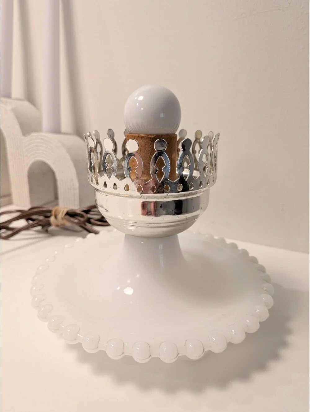 Vintage Milk Glass Table Lamp Ring Base Works Vtg MCM Cottage Core Whimsical