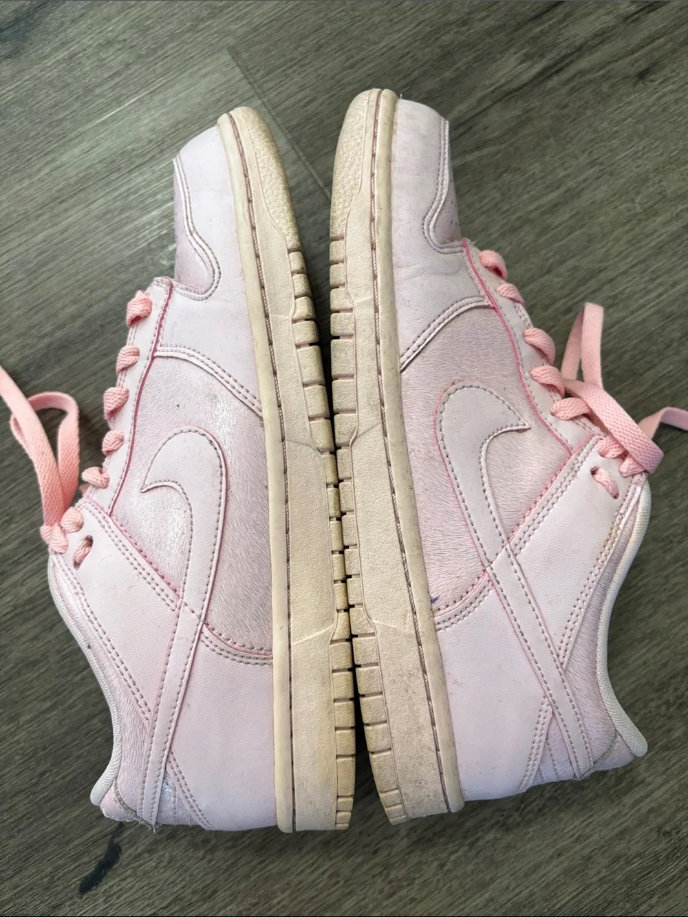 Nike prism pink