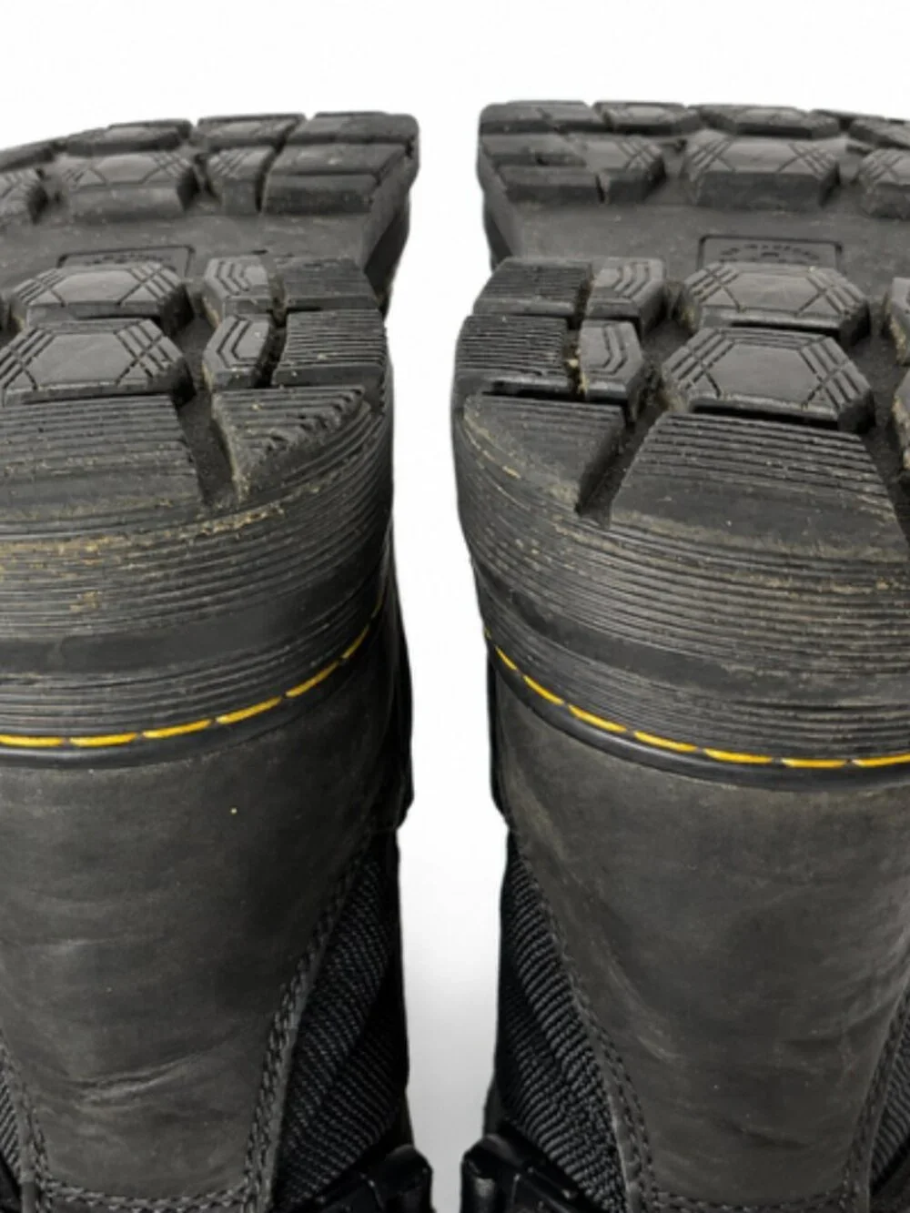 Dr. Martens rugged dr