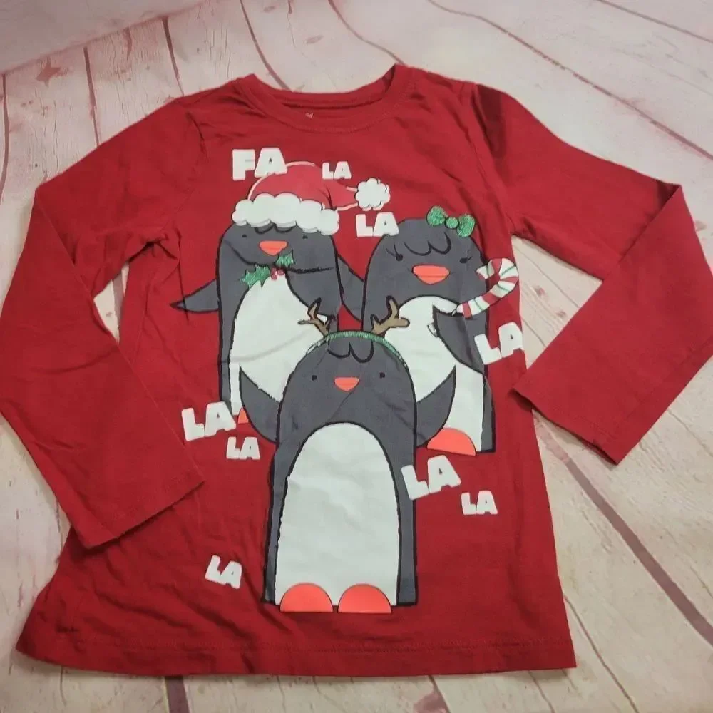 The Childrens Place christmas penguin