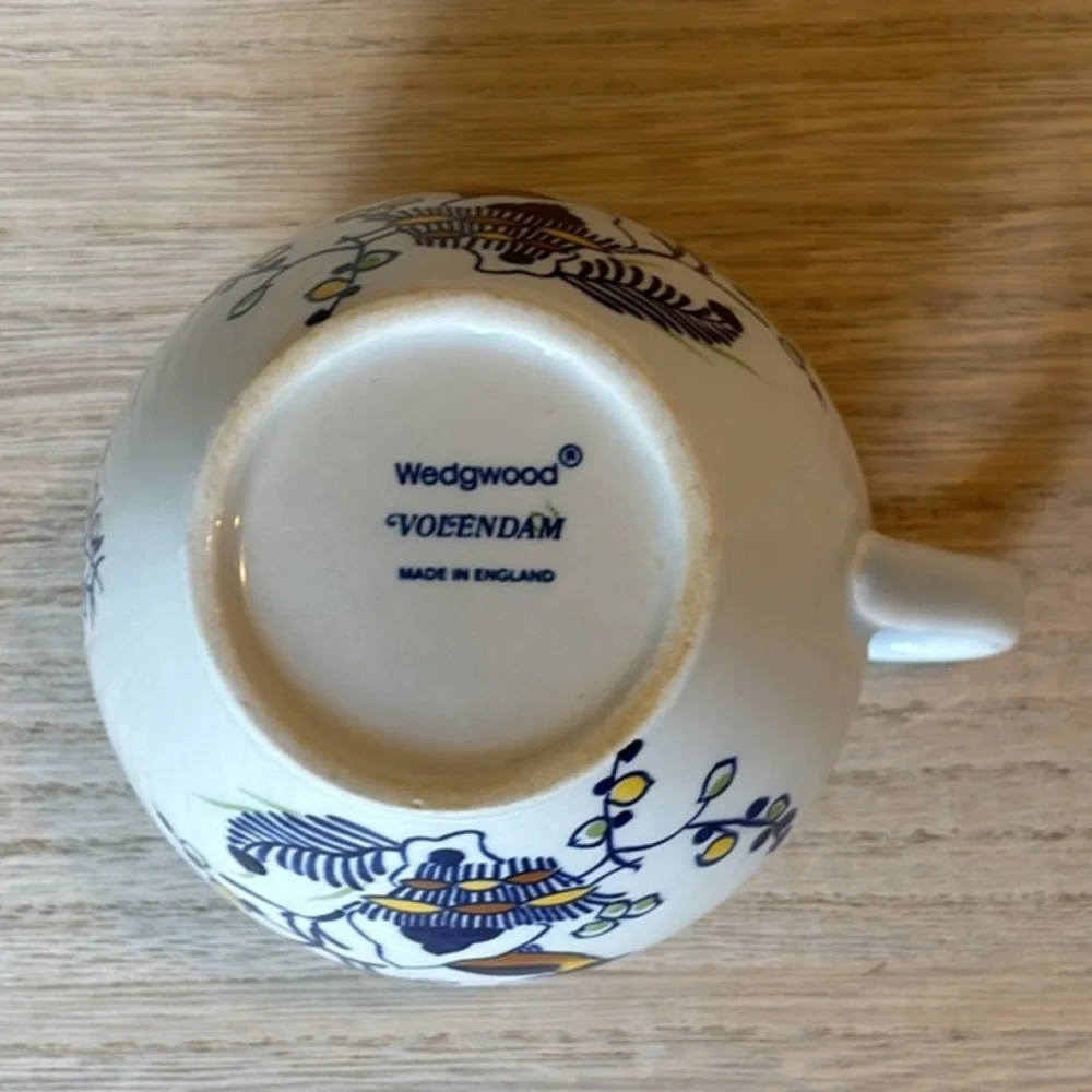 Vintage Wedgwood Volendam Creamer