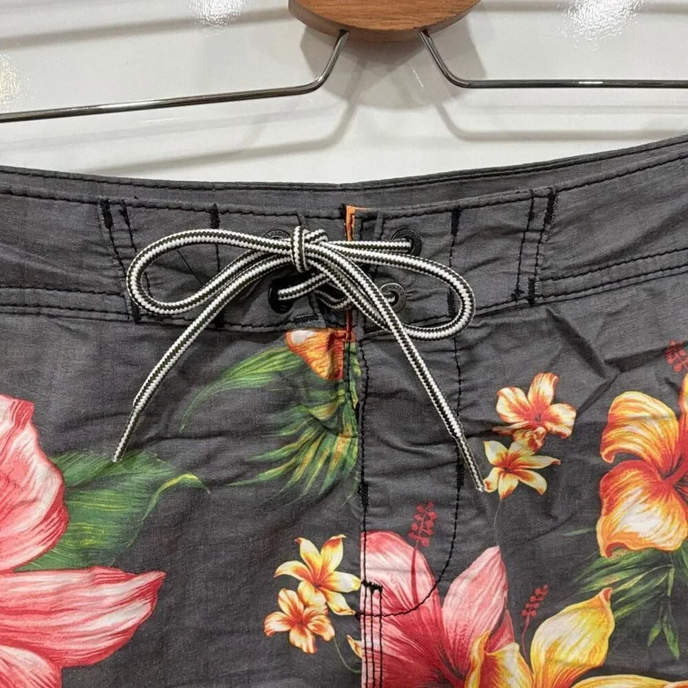 Men’s billabong‎ tropical floral board shorts