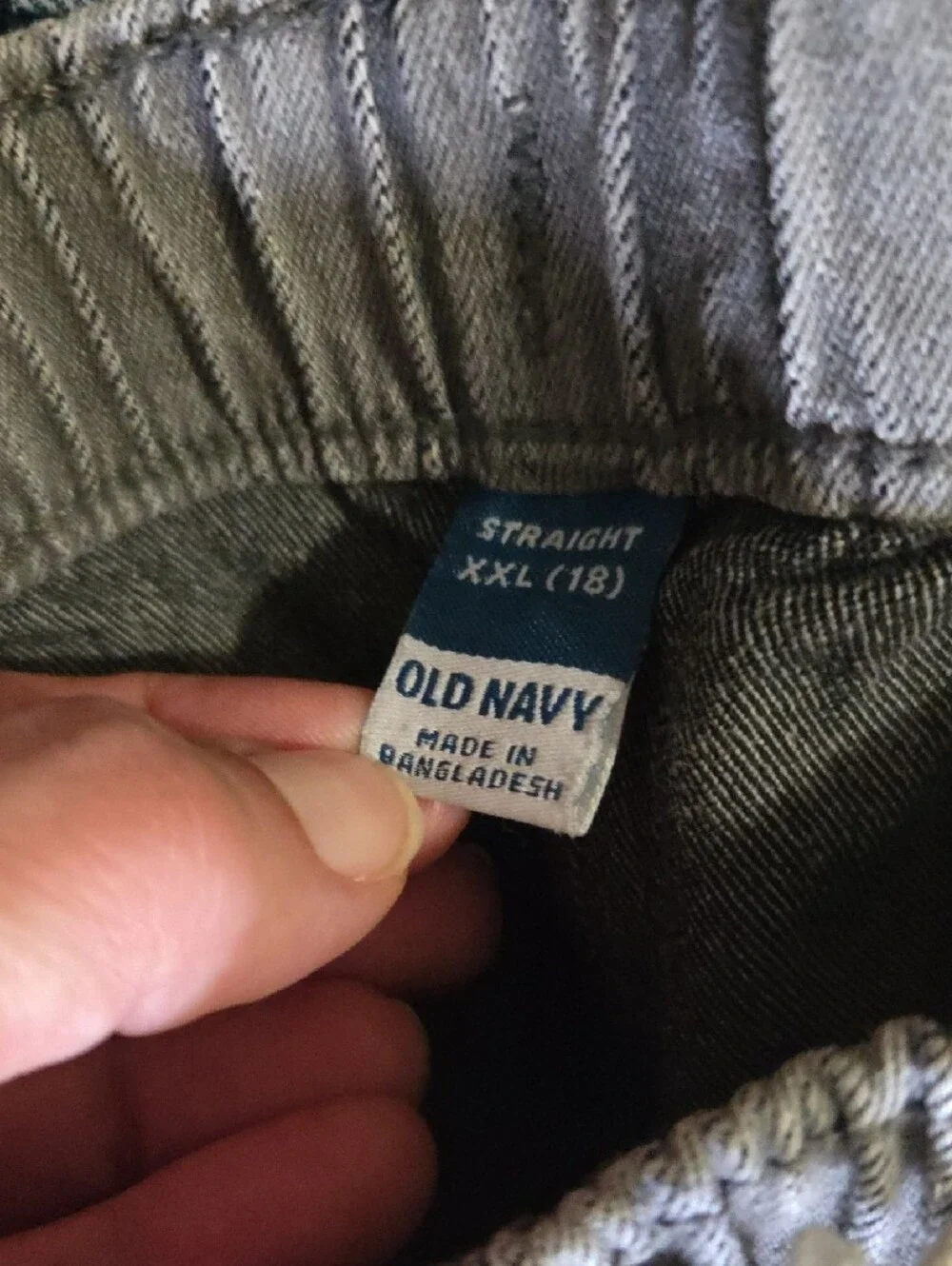 Old Navy pairs pull