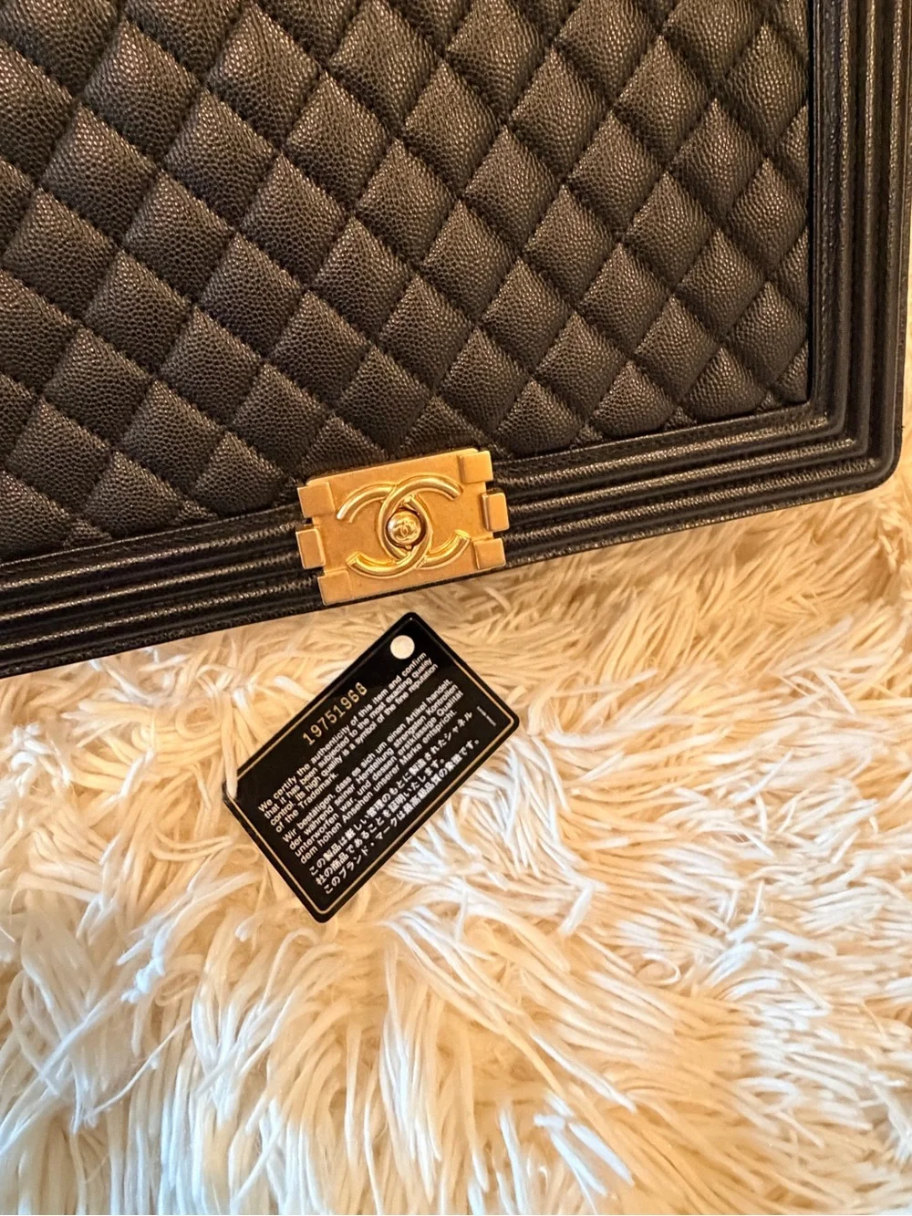 CHANEL classic quilted