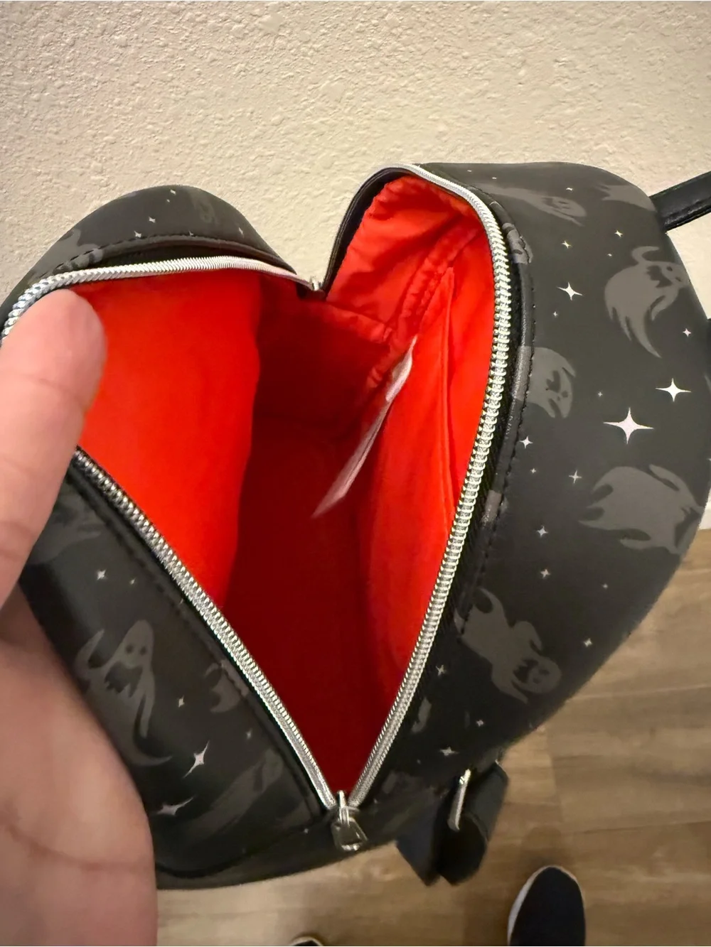 Loungefly everyday zip