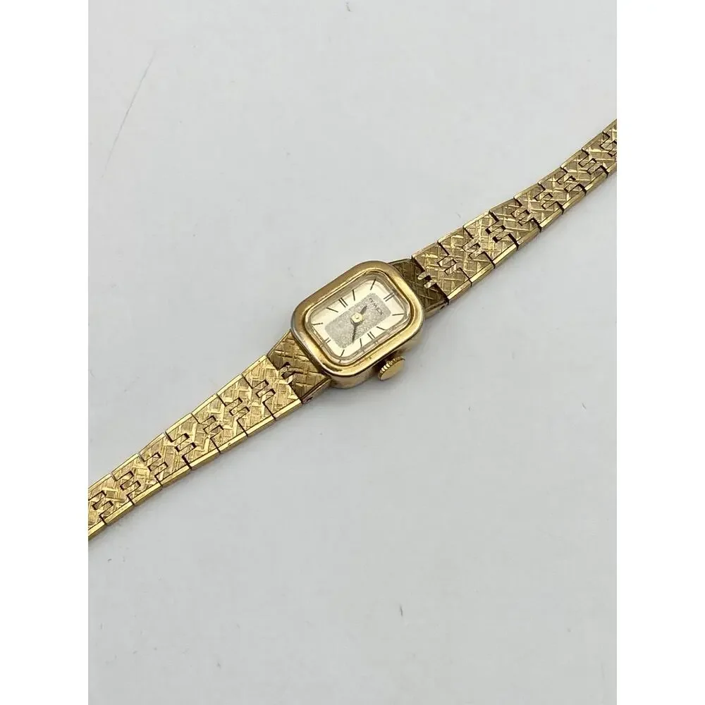 Timex discover timeless
