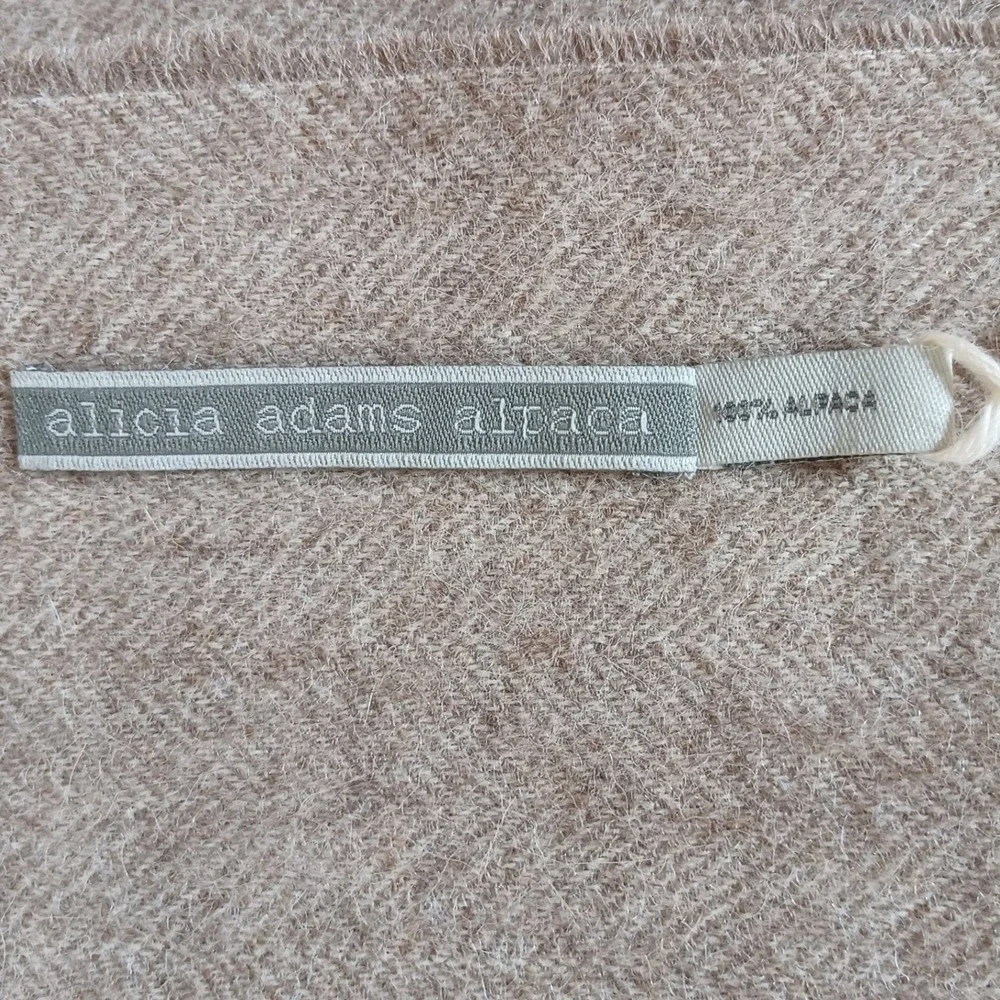 Alicia Adams 100% Alpaca Herringbone Throw Blanket Taupe 60x59 Quiet Luxury