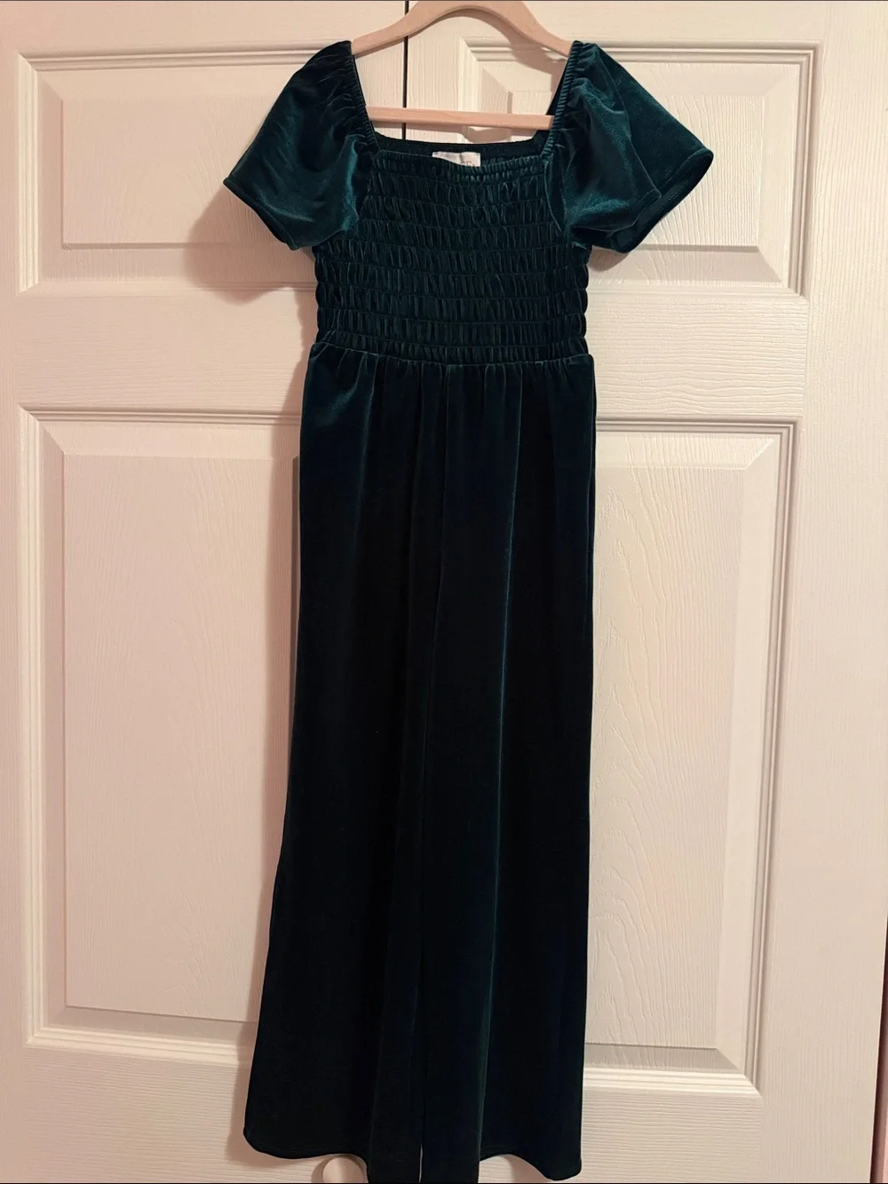 The Children's Place Emerald Velvet Smocked Jumpsuit Size 5/6