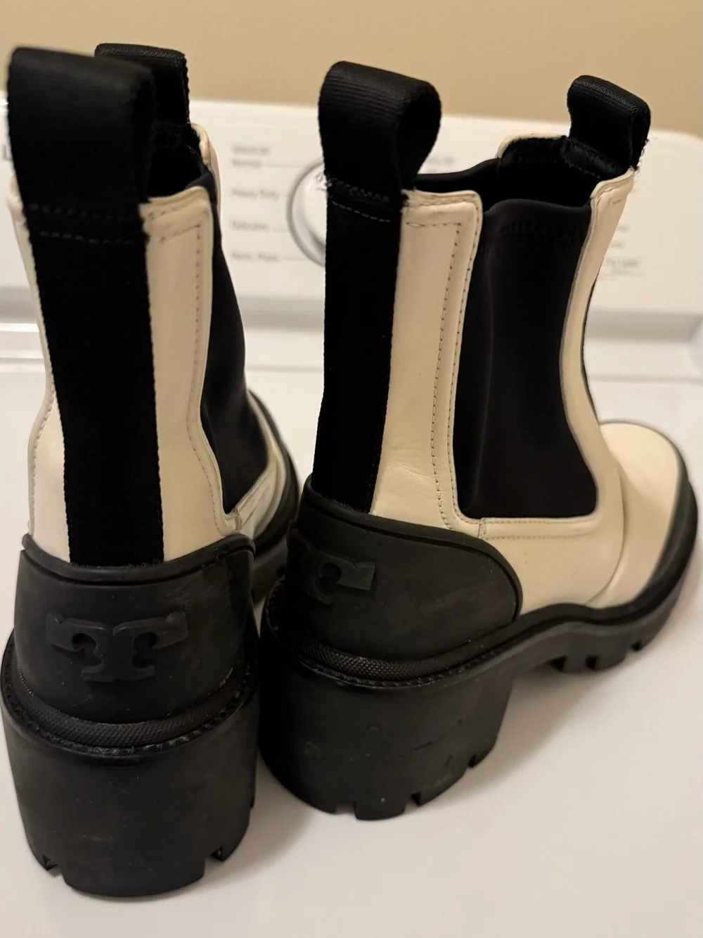 Tory Burch modern slip