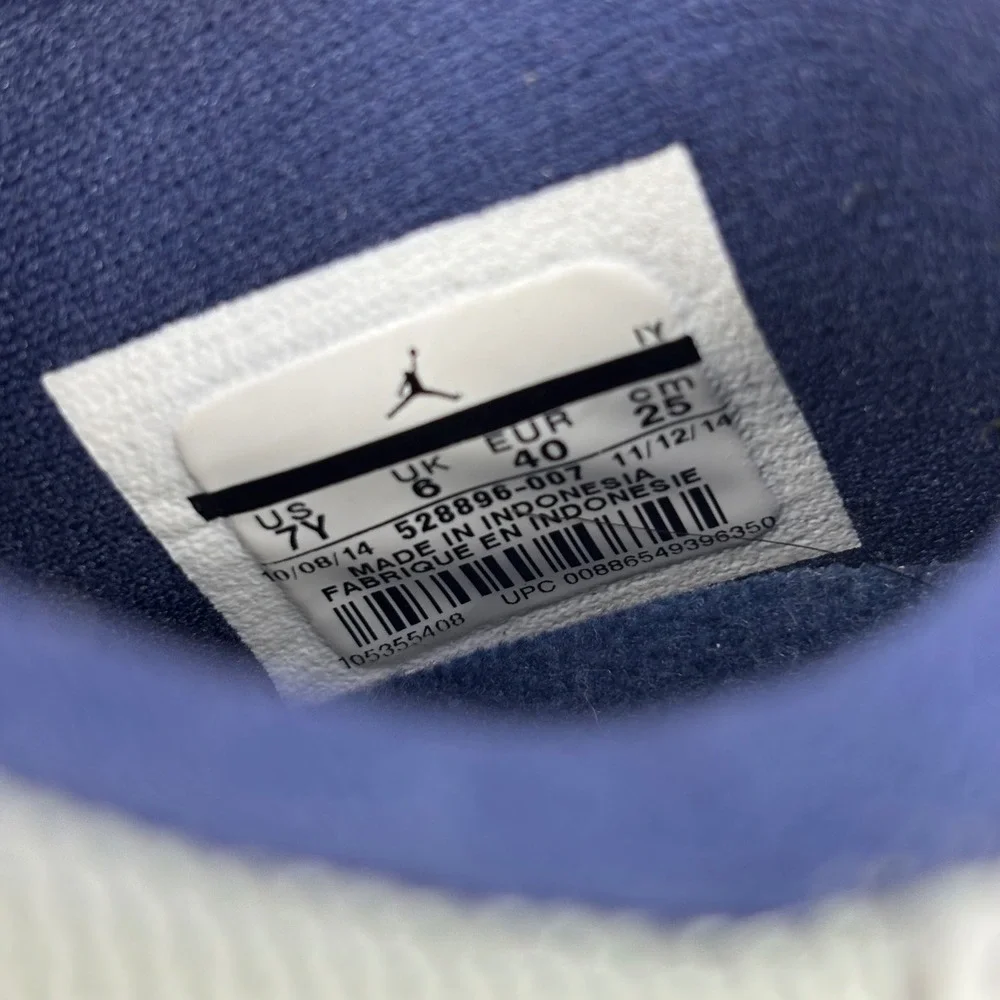 Air Jordan 11 Retro Low Georgetown Grey Mist Midnight Navy 528896-007 Mens 7Y