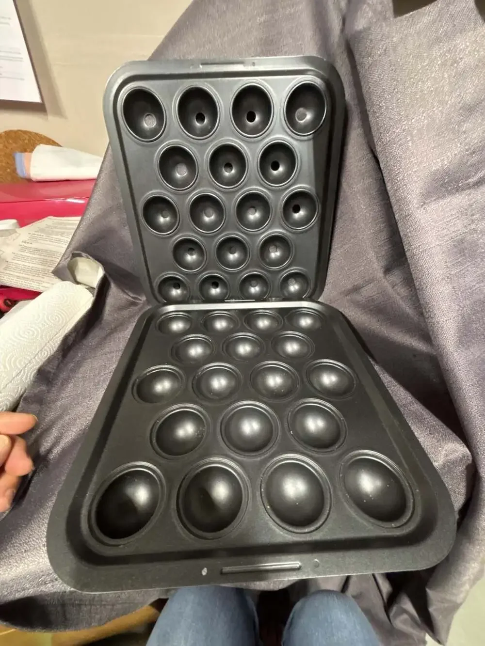 Non-Stick Cake Pop Maker Pan 18-Hole Black