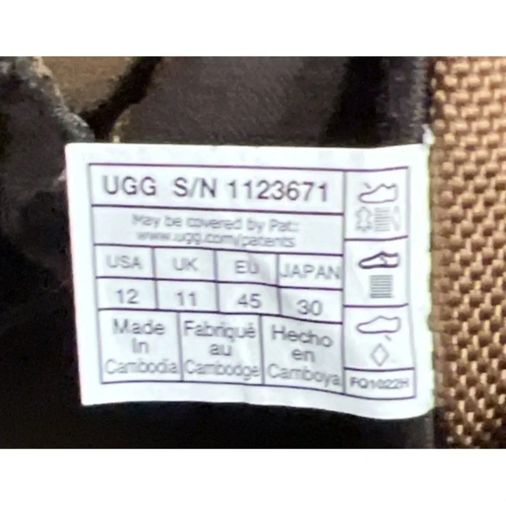UGG gatson brown