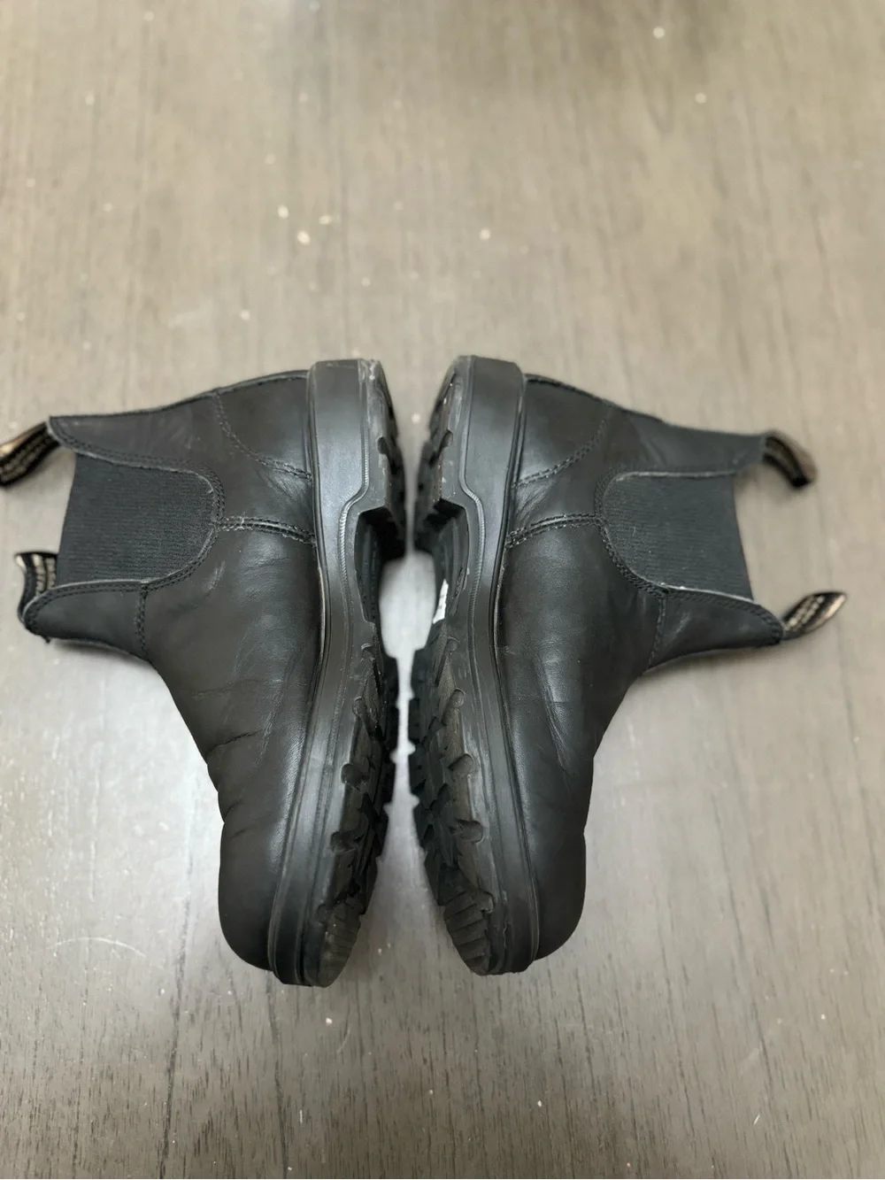 Blundstone rugged slip
