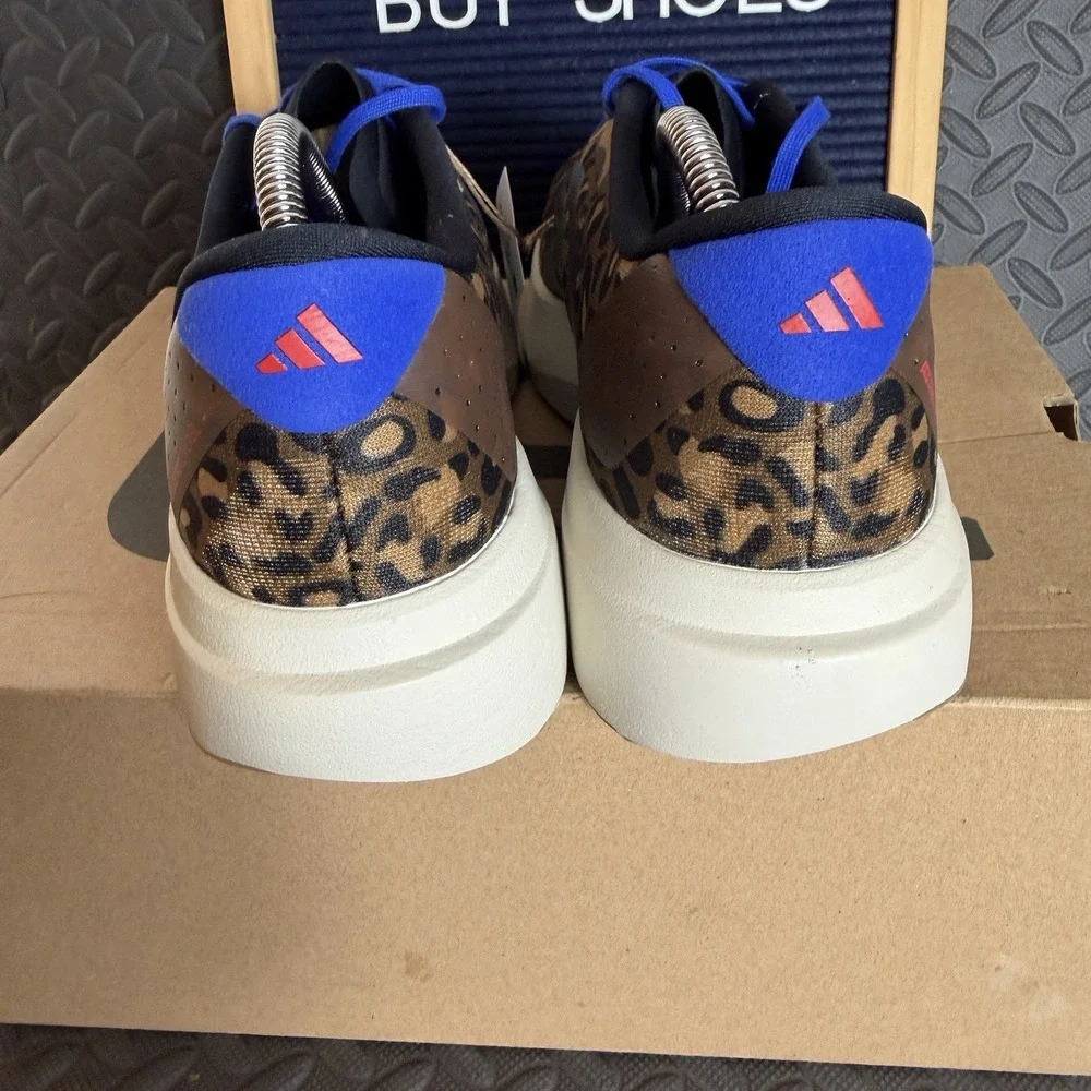 adidas box size
