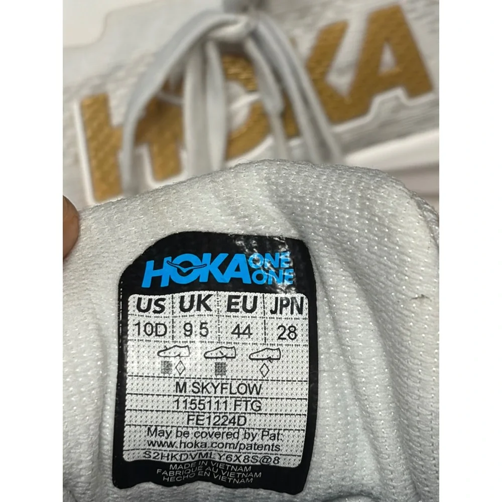 Hoka One One hoka skyflow