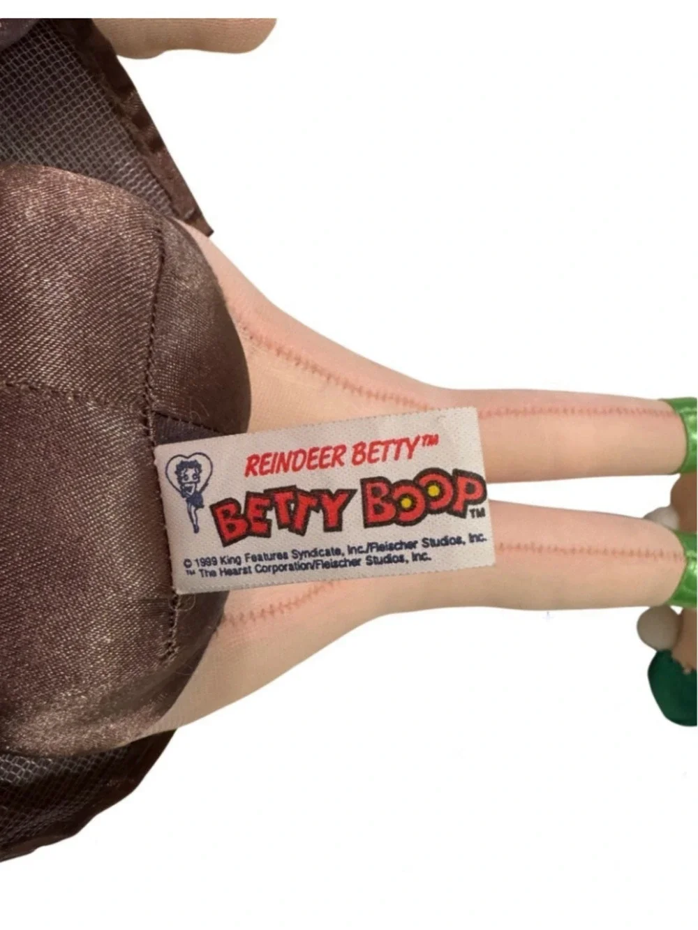 KellyToy add quirky