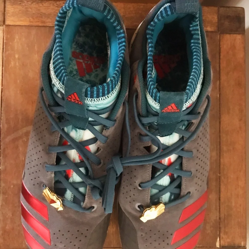 Adidas Icon Trainer Legend Sneakers