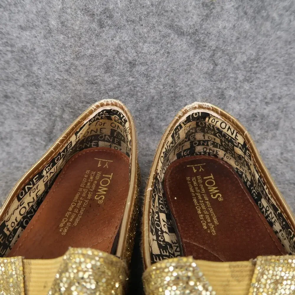Toms used shoes