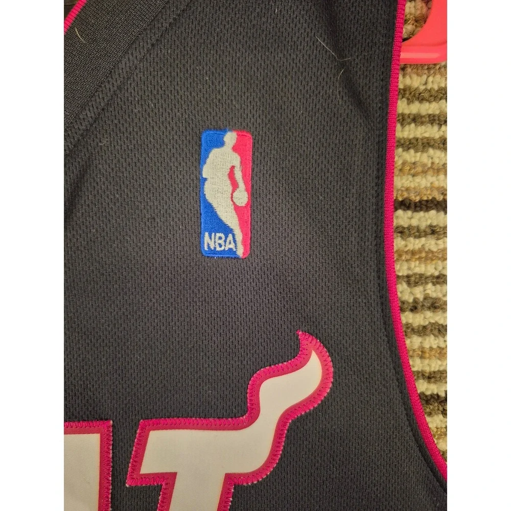 Adidas‎ Miami Heat LeBron James #6 NBA Jersey Black Red Mens Large Length +2