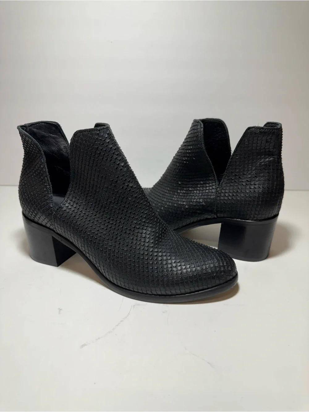 CORDANI women's barrett cobra print slip on boot in black cobra Size 38 US 7.5