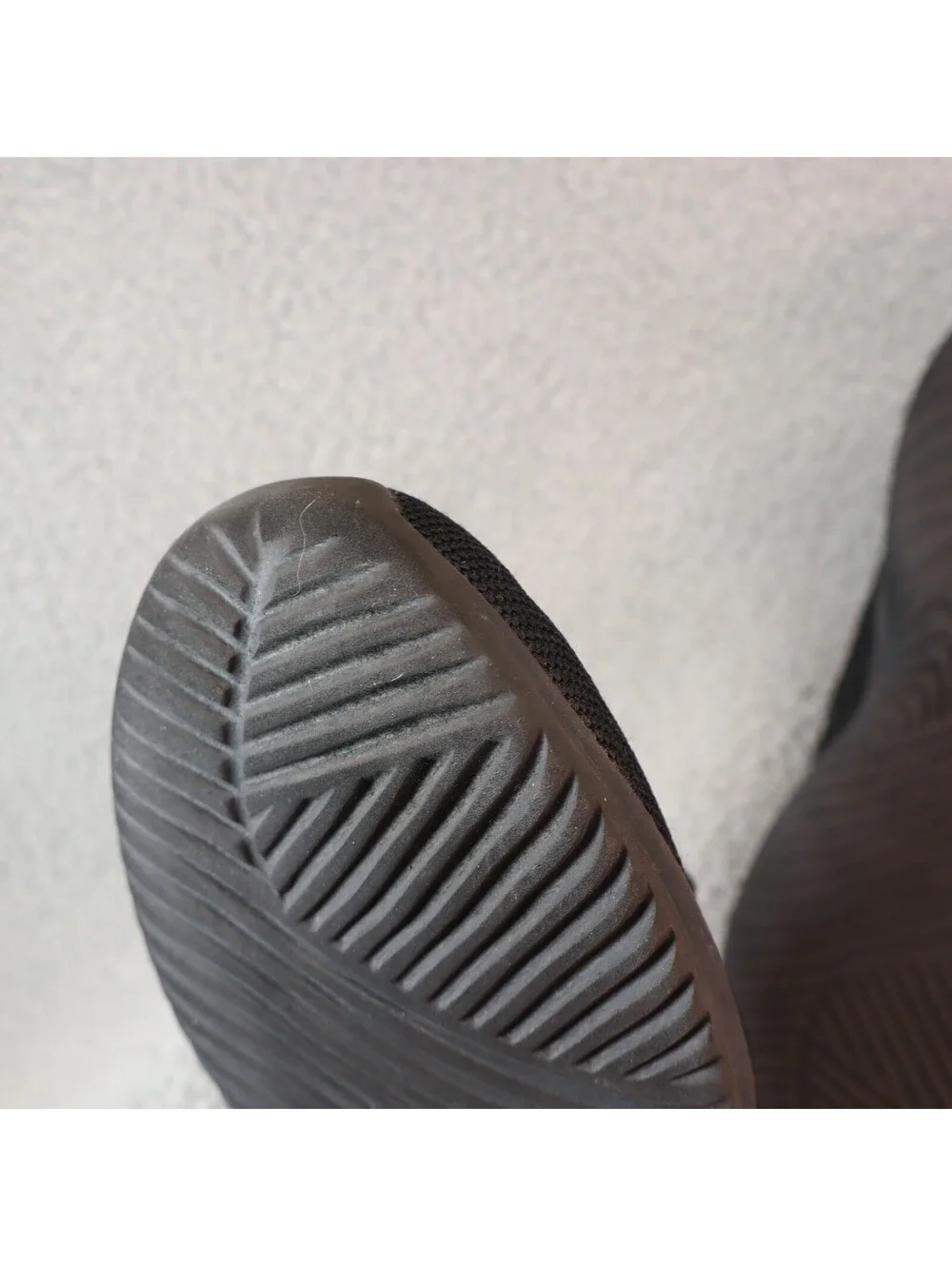 Skechers good used