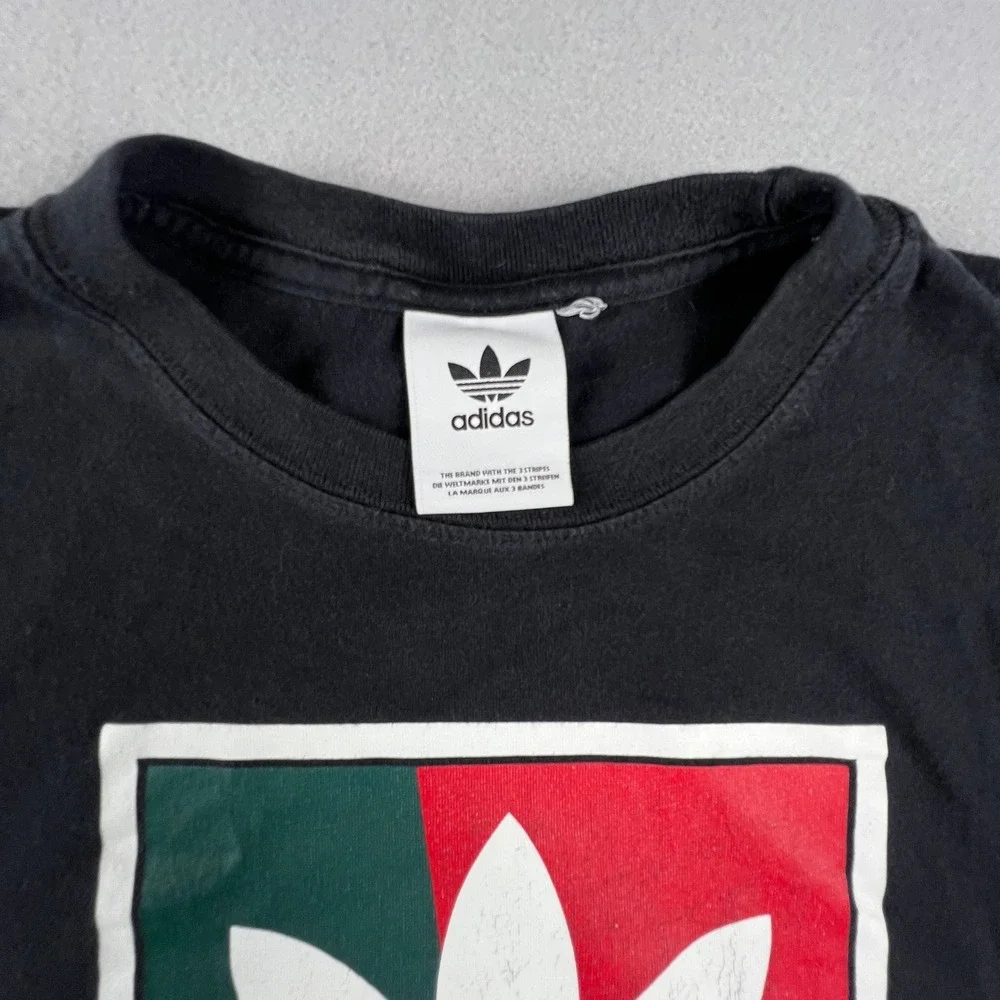 adidas originals graphic