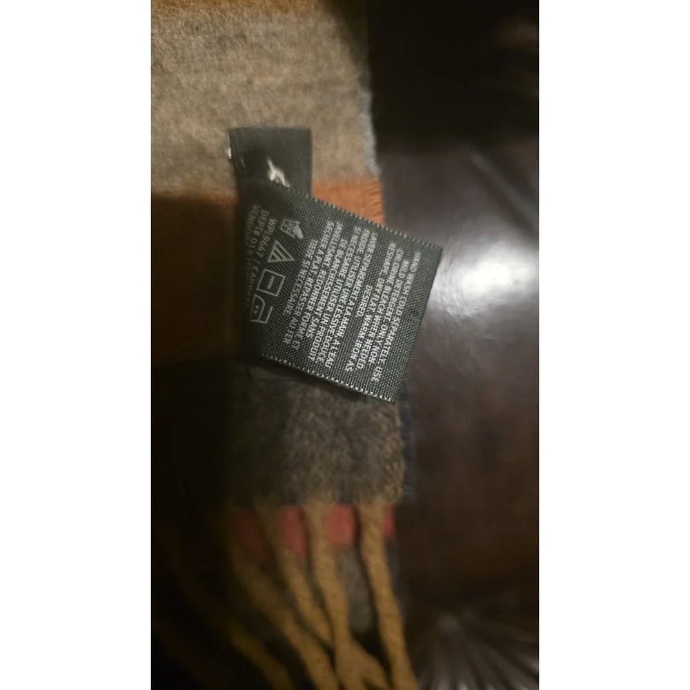 Eddie Bauer knit its