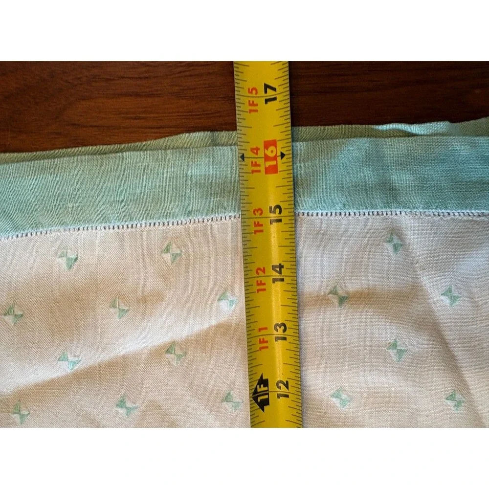 Unbranded vintage linen