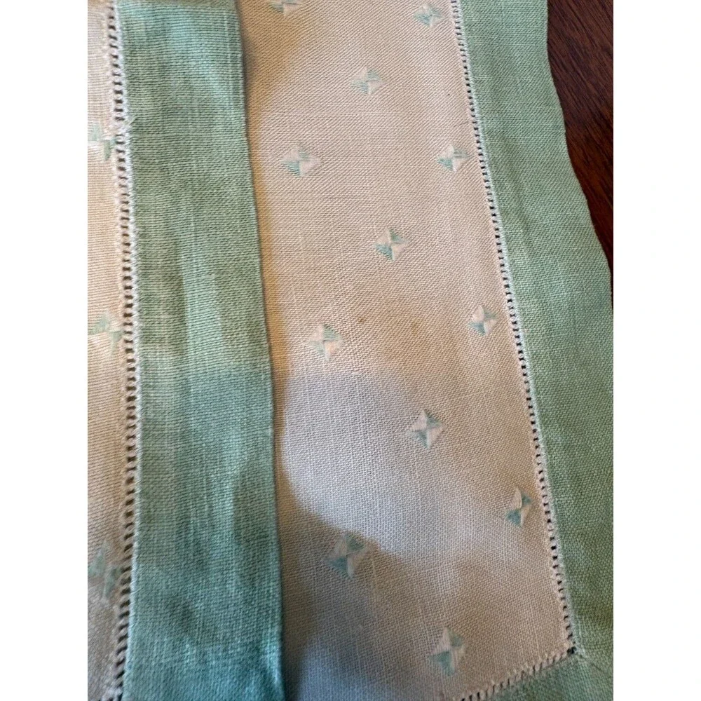 Unbranded vintage linen