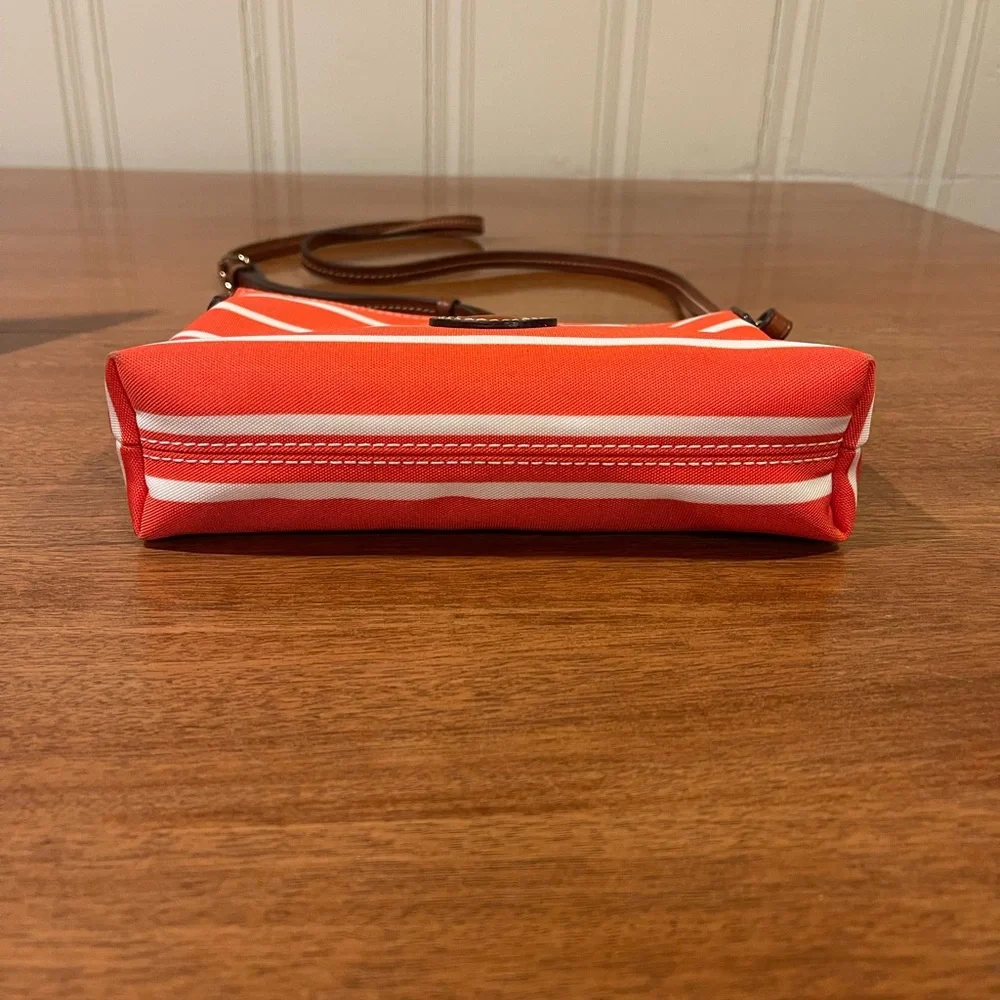 Dooney & Bourke dooney bourke