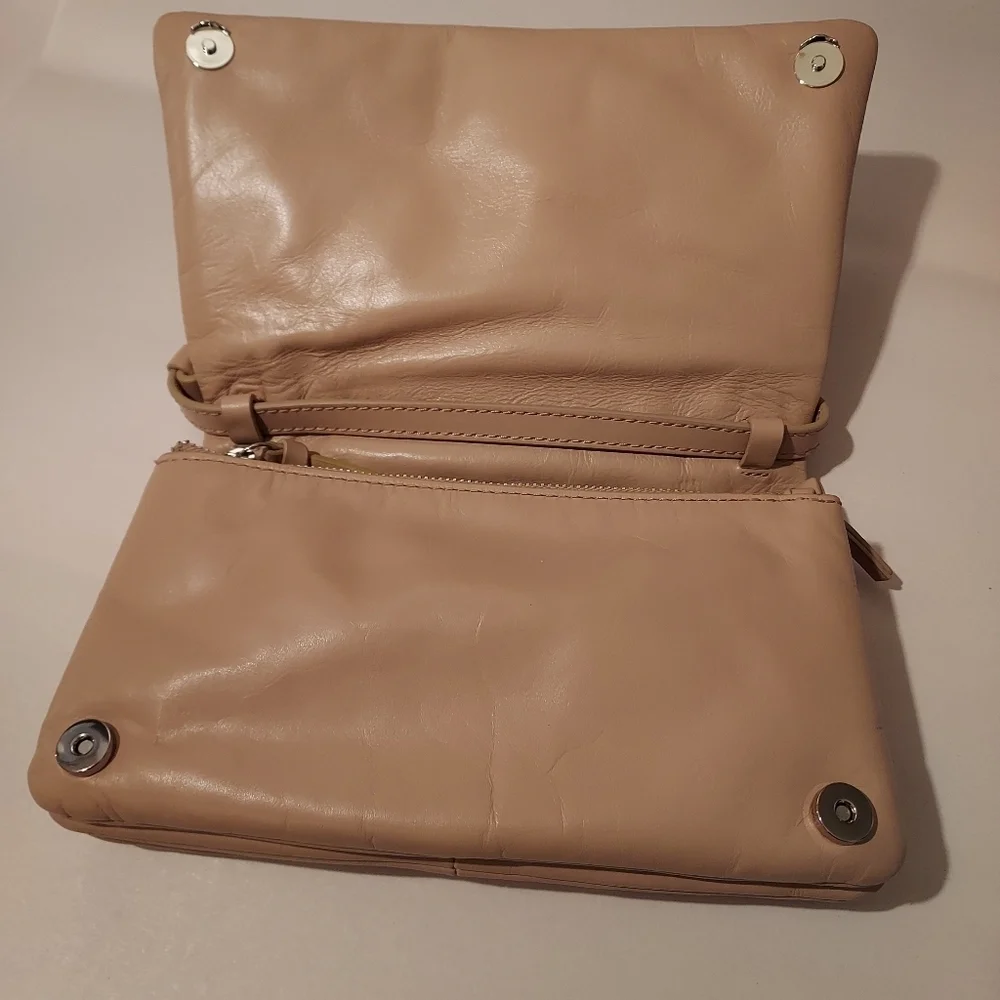 Zara minimalist leather