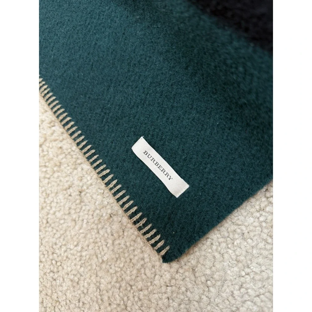 Burberry good material