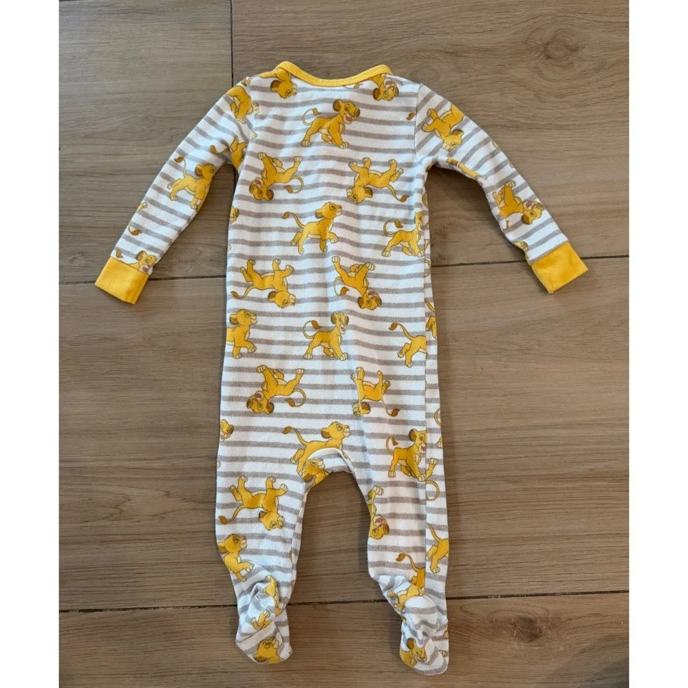 Disney Baby Simba Lion King Striped Zipped Footed Sleeper Pajamas 3M Gray Yellow