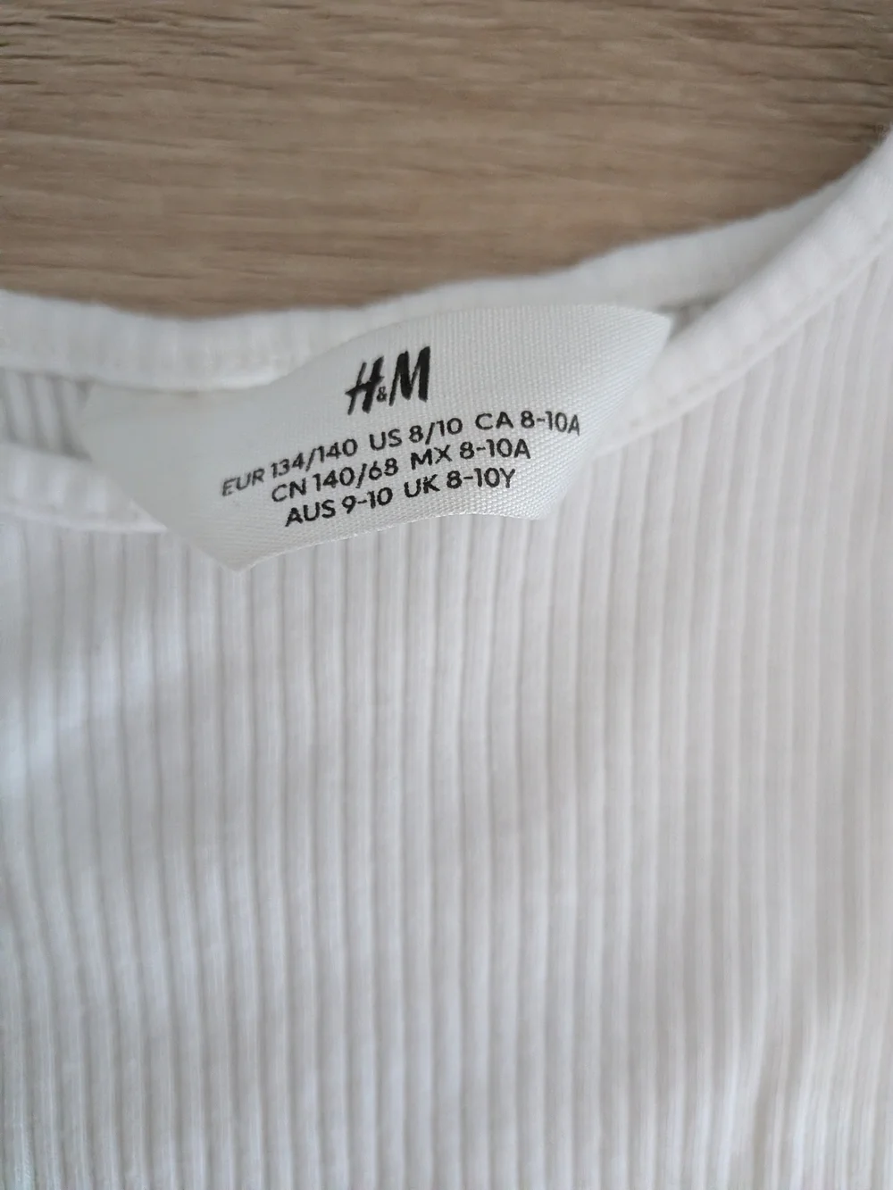 H&M white ribbed