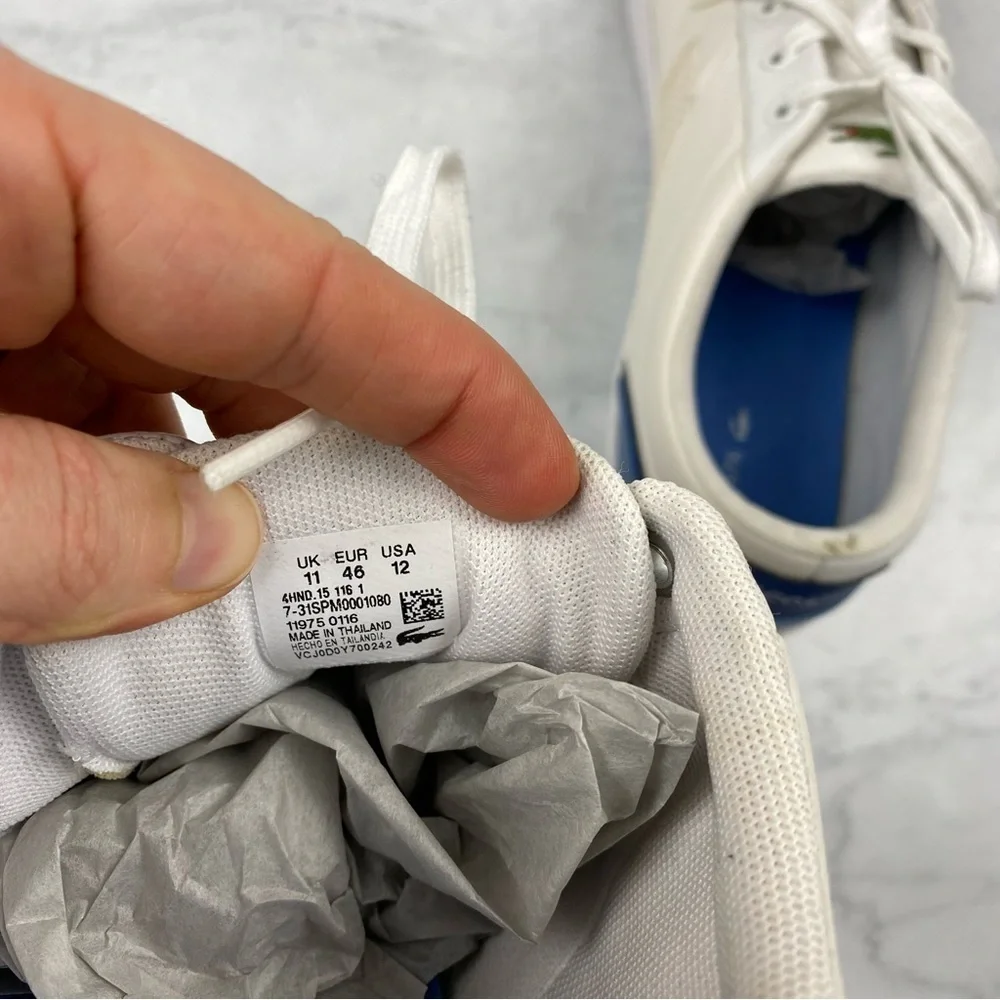 Lacoste *minor scuff