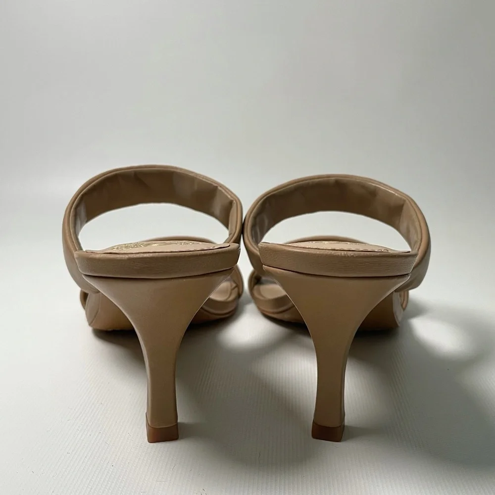 NWOT Vince Camuto Aslee Two-Strap Mule - sz 9