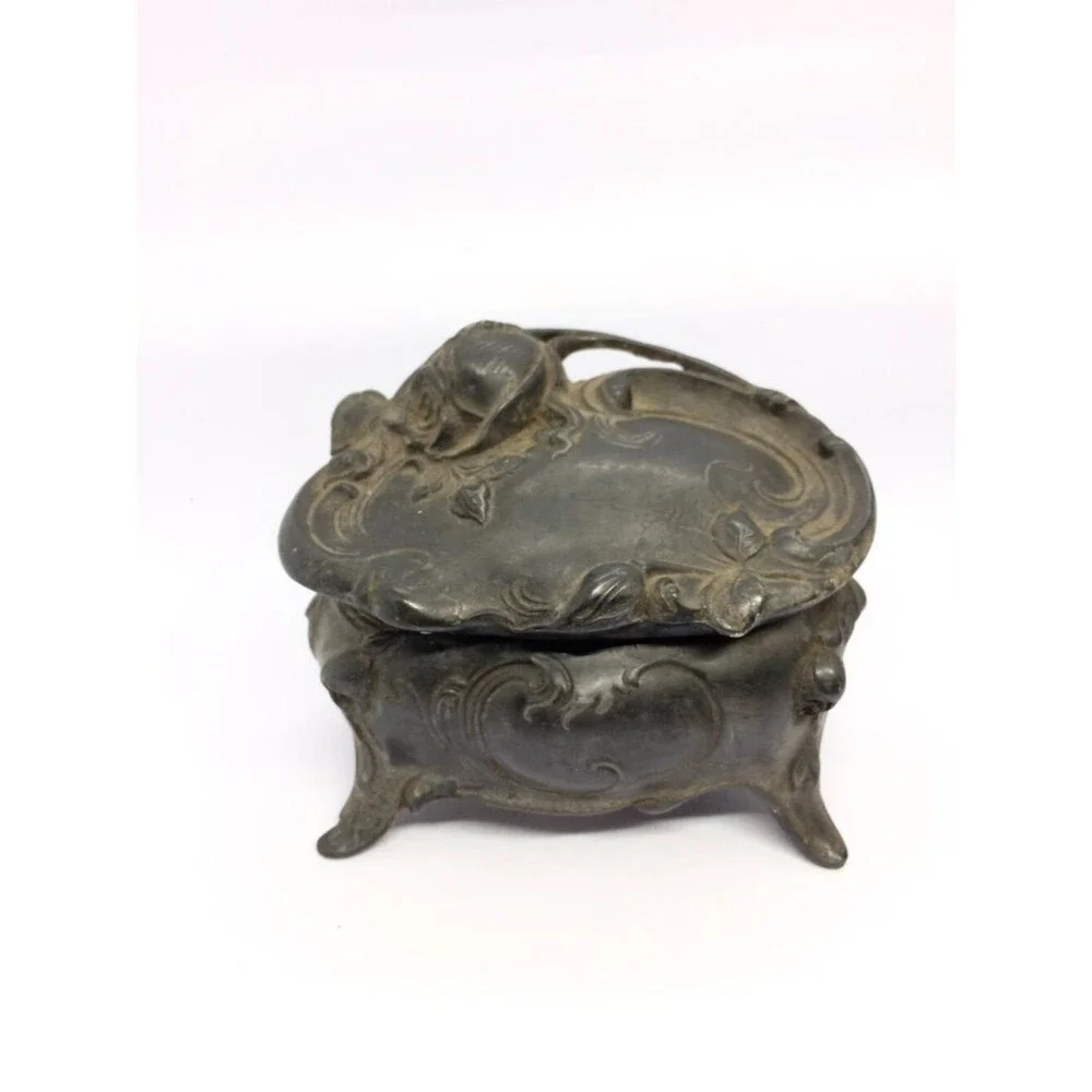 VINTAGE ART NOUVEAU Jewelry Box Trinket Casket Rose Repousse Metal Footed As Is