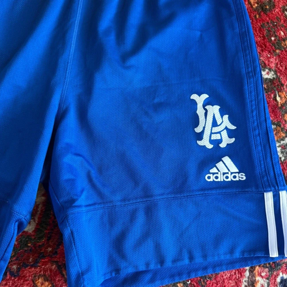 Adidas Shorts Mens L Blue LA Dodgers Basketball Mesh Athletic Side Stripe Logo