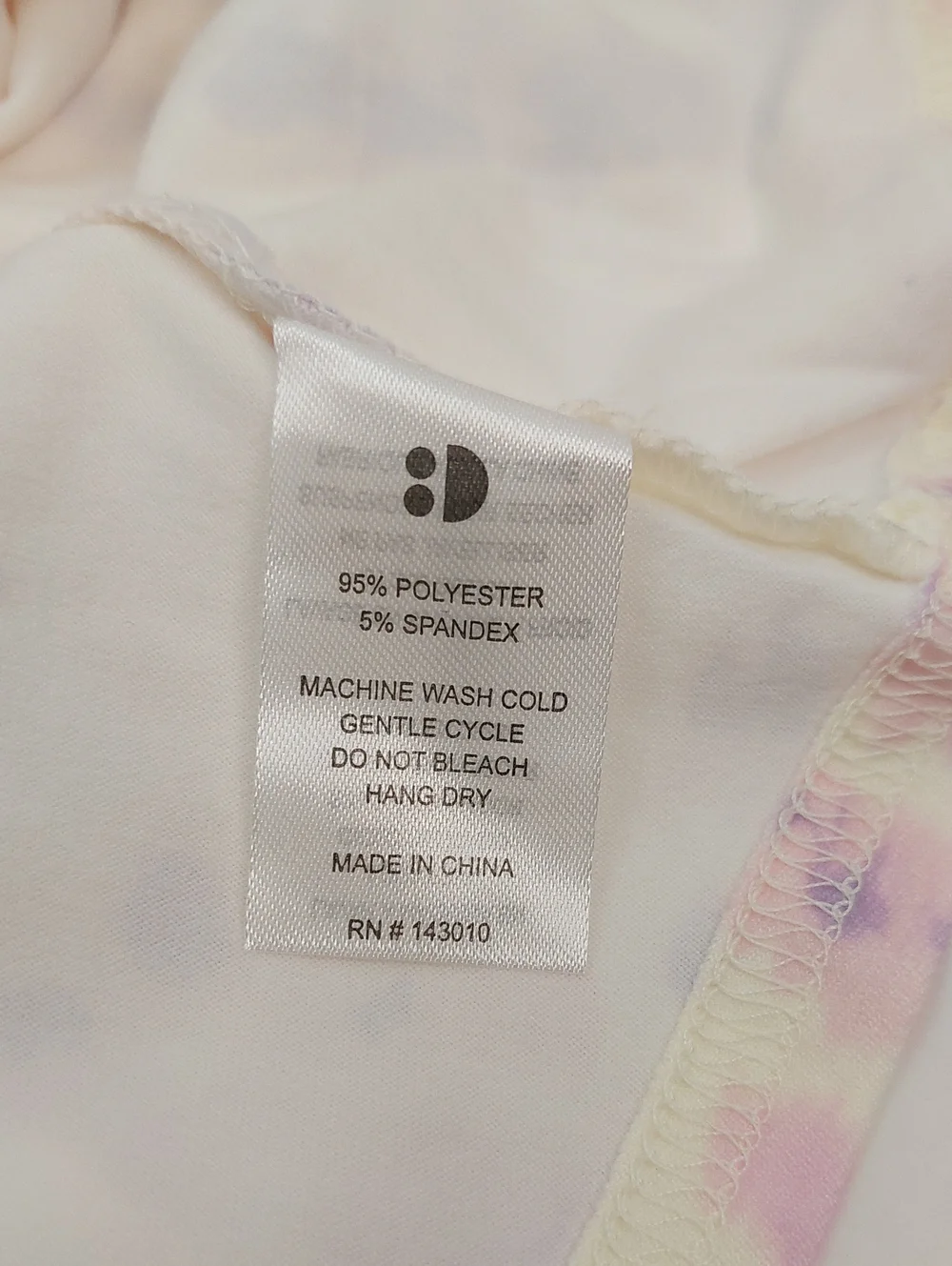 Dot Dot Smile brand new