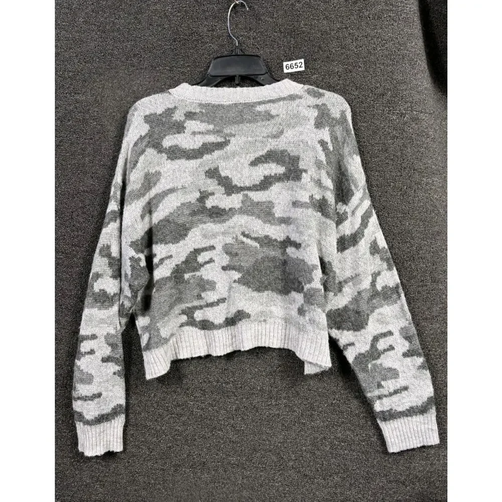 American Eagle Camouflage Cropped Sweater Womens Sz S Gray Oversized Wool Blend