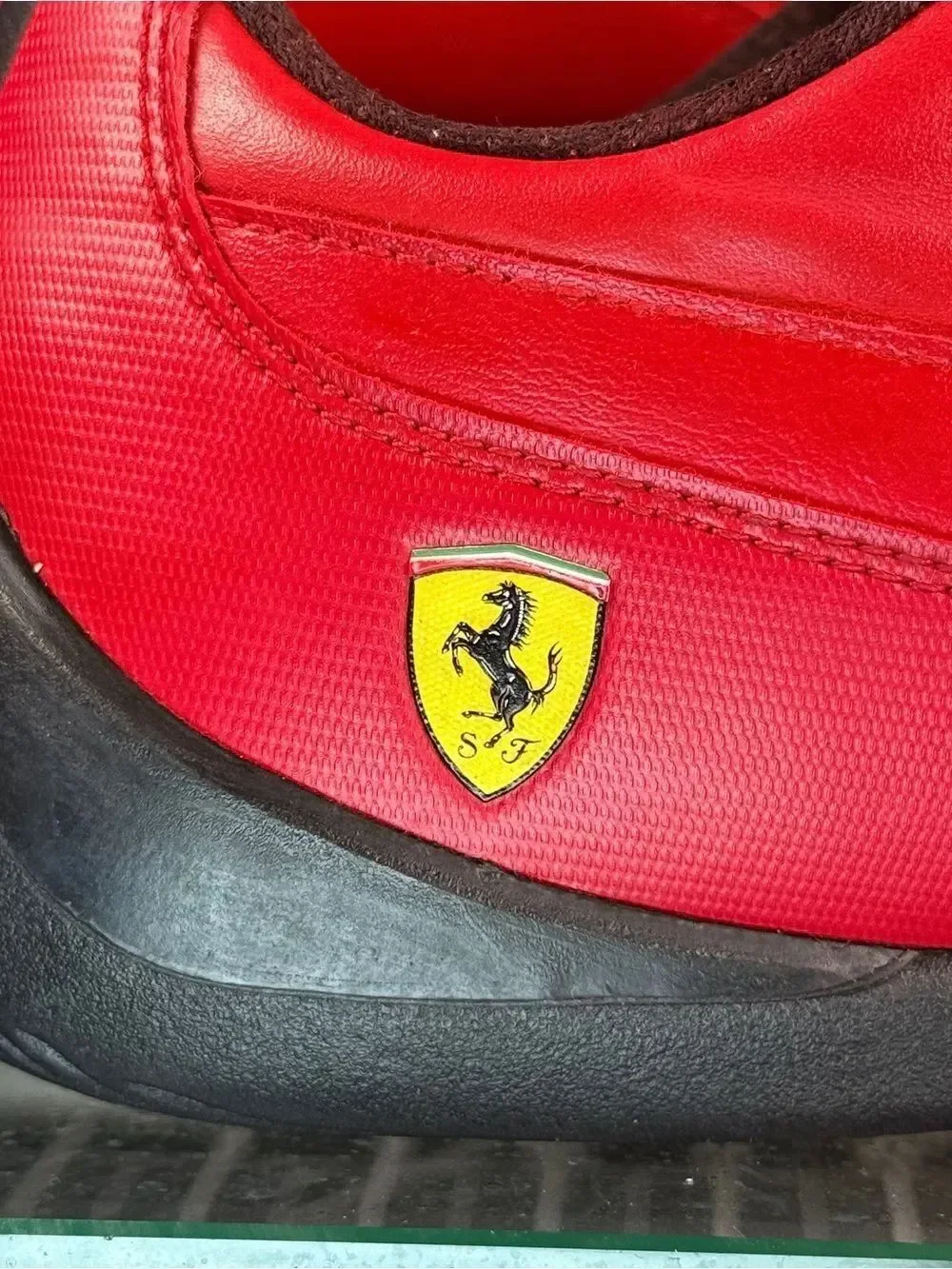 PUMA FERRARI DRIVING LEATHER SHOES MENS SZ 12 Good Condition