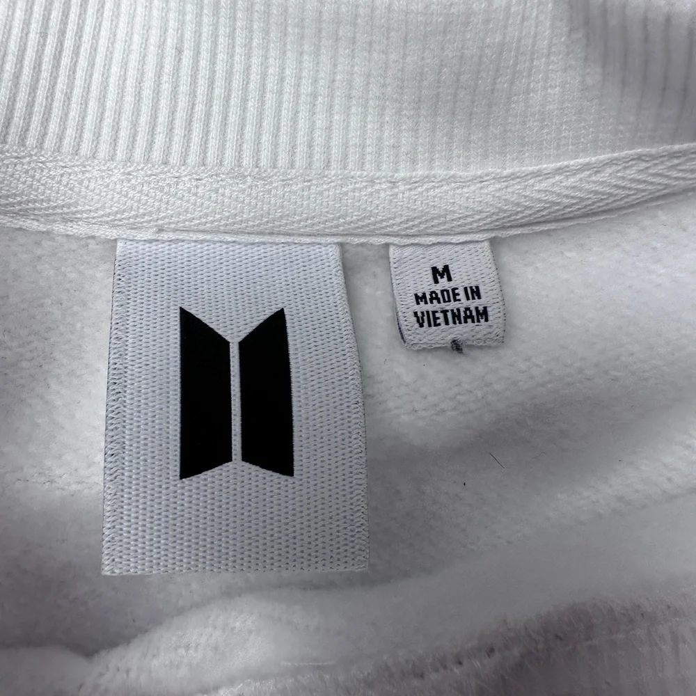BTS Pop-Up Shop MOTS Black‎ Swan SweatshirtVer 01M. SZ Medium